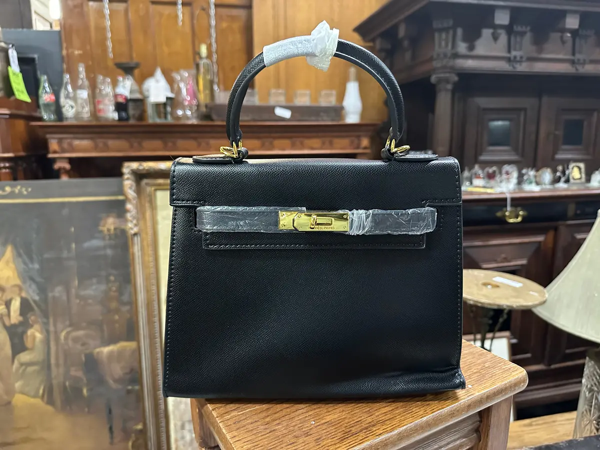 Faux Hermes Paris Black Handbag Not Authentic 1
