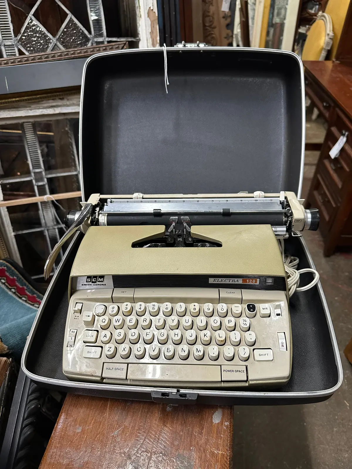 Smith Corona  Electric Typewriter 1