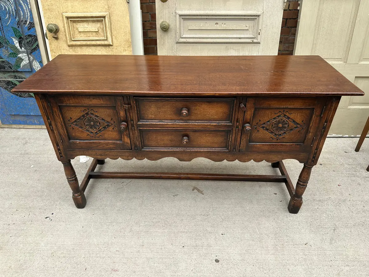 Small Tudor Oak Server 1