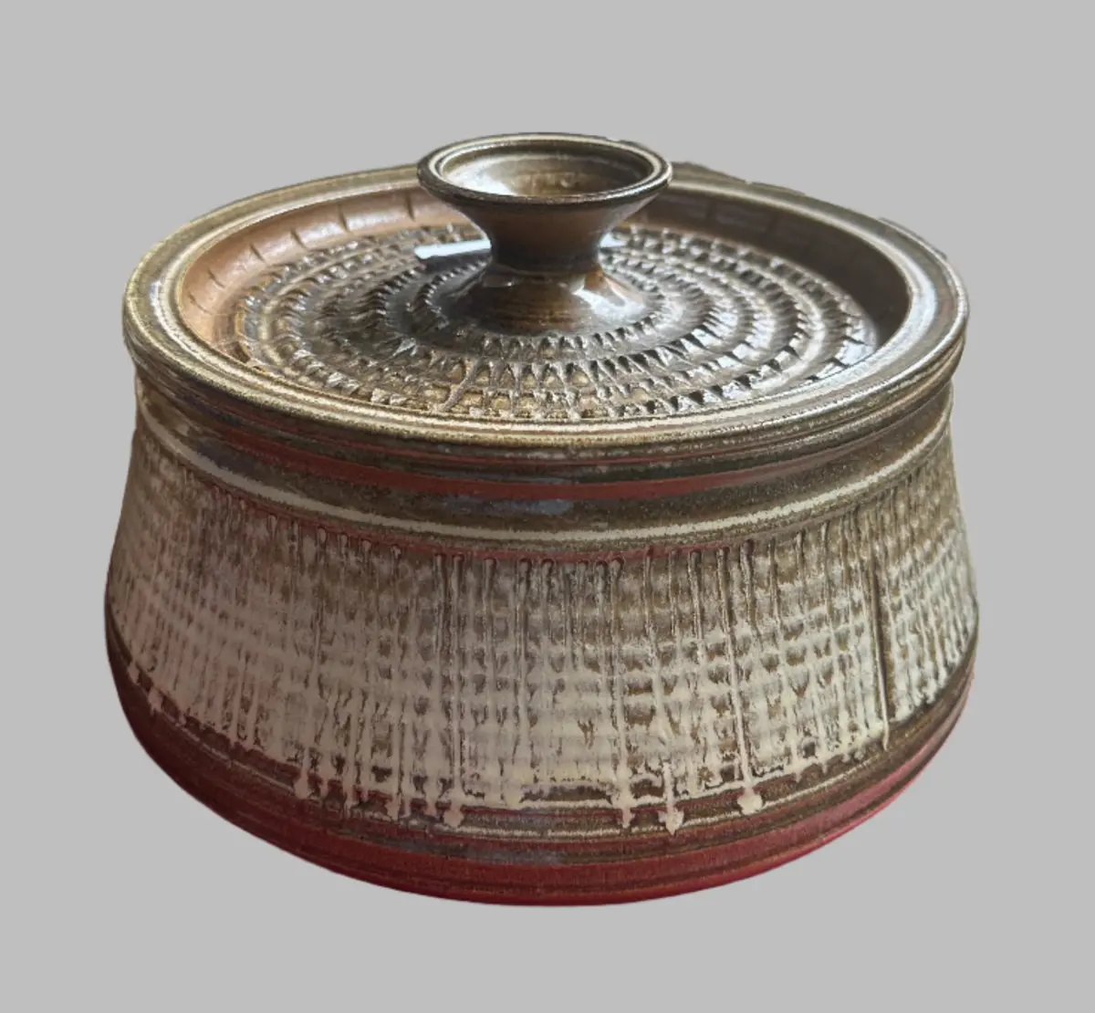 Vintage Glazed Pottery Bowl With Lid 1