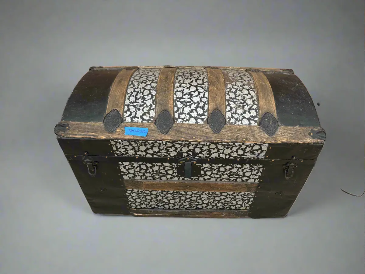 Steamer Trunk With Silver Leaves 1