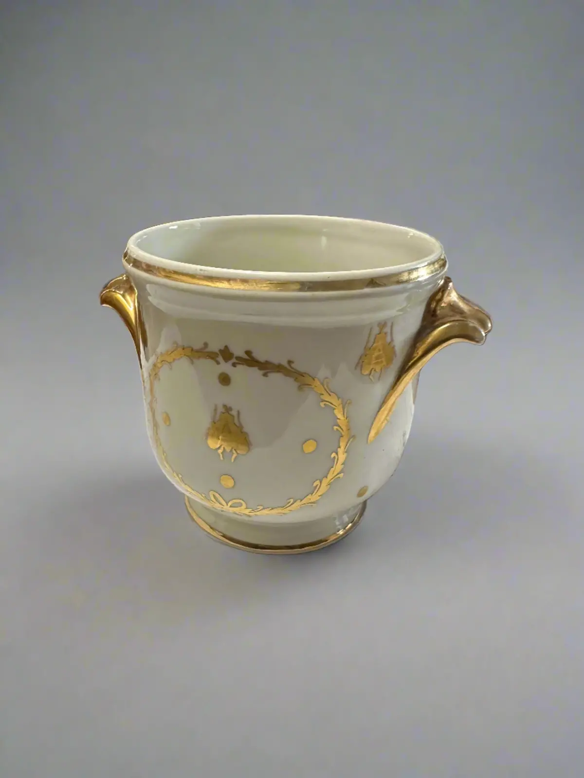 Porcelain And Gold Handled Dish 1