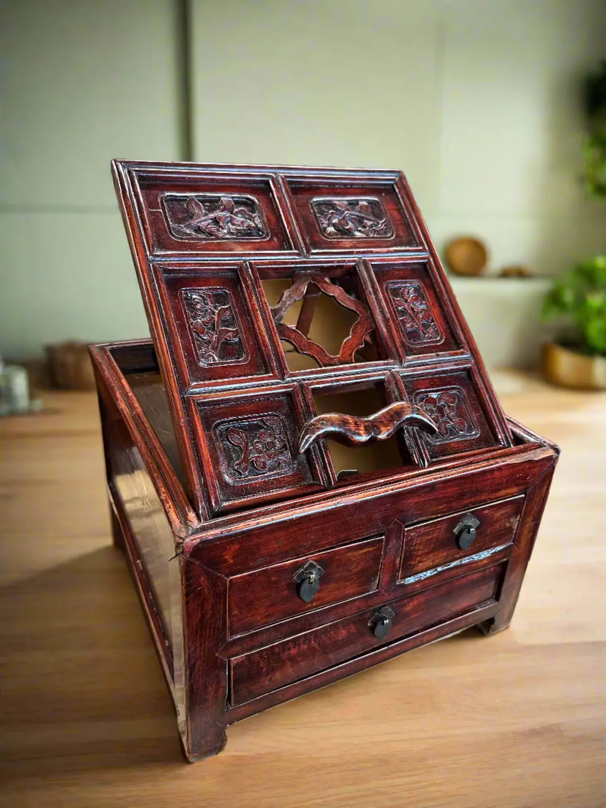 Chinese Table Top Stand With Drawers 1