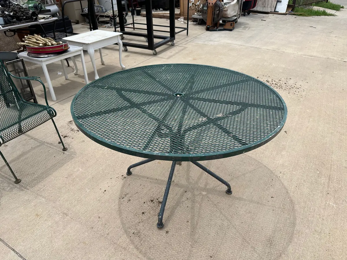 As Found Round Mesh Top Patio Table 1
