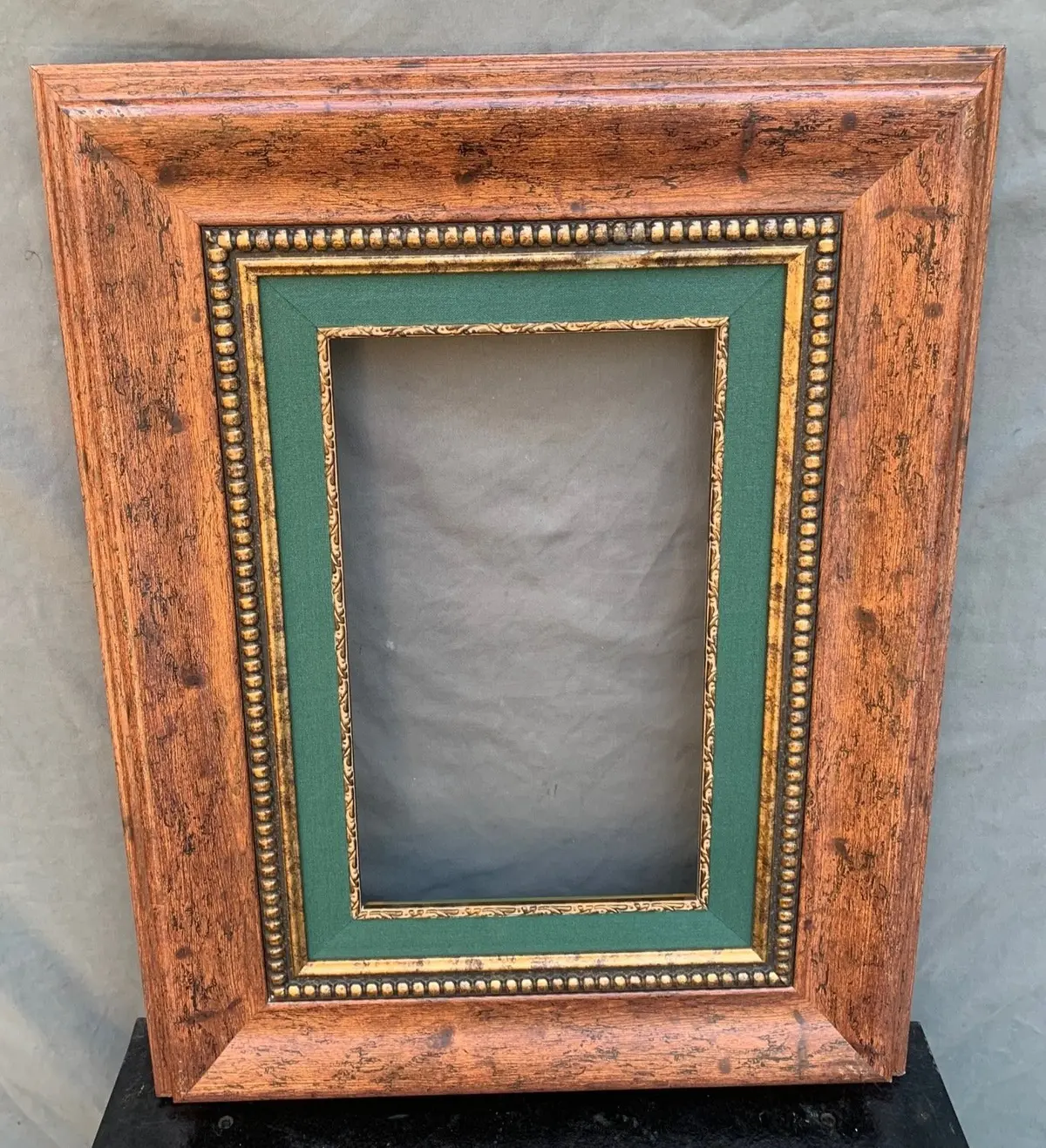 Rustic Dark Faux Wood Frame With Dark Green Liner 1