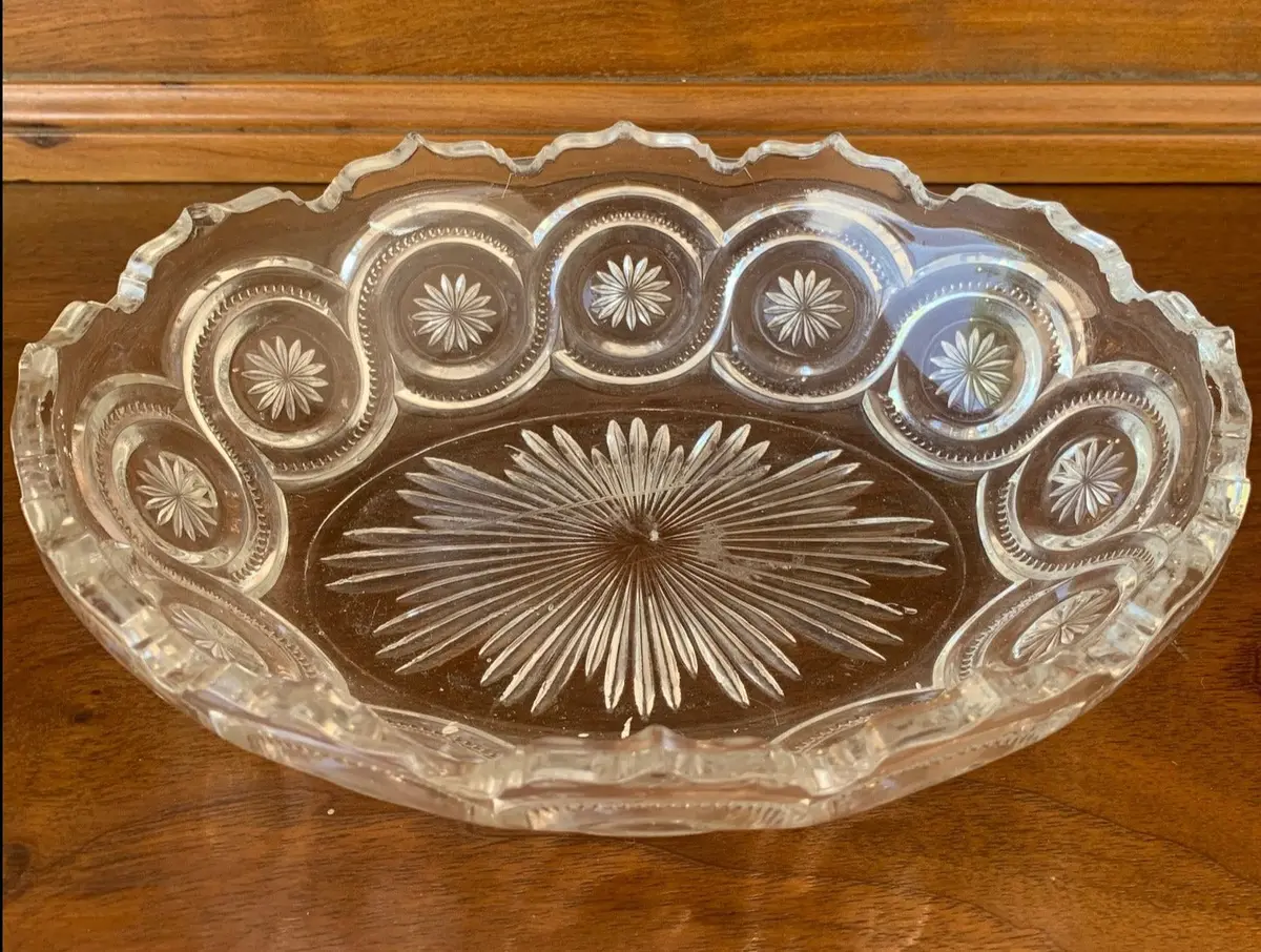 Oval Pressed Glass Shallow Bowl 1