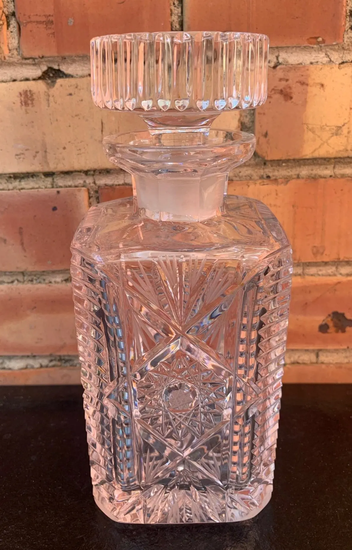 Square Decanter With Heavy Round Stopper 1
