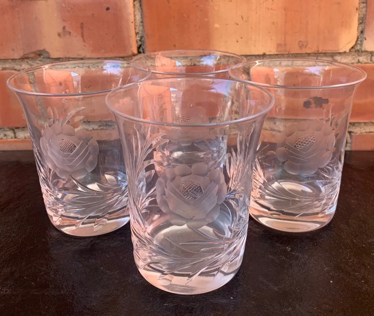 Set Of 4 Floral Cut Crystal Water Glasses 1