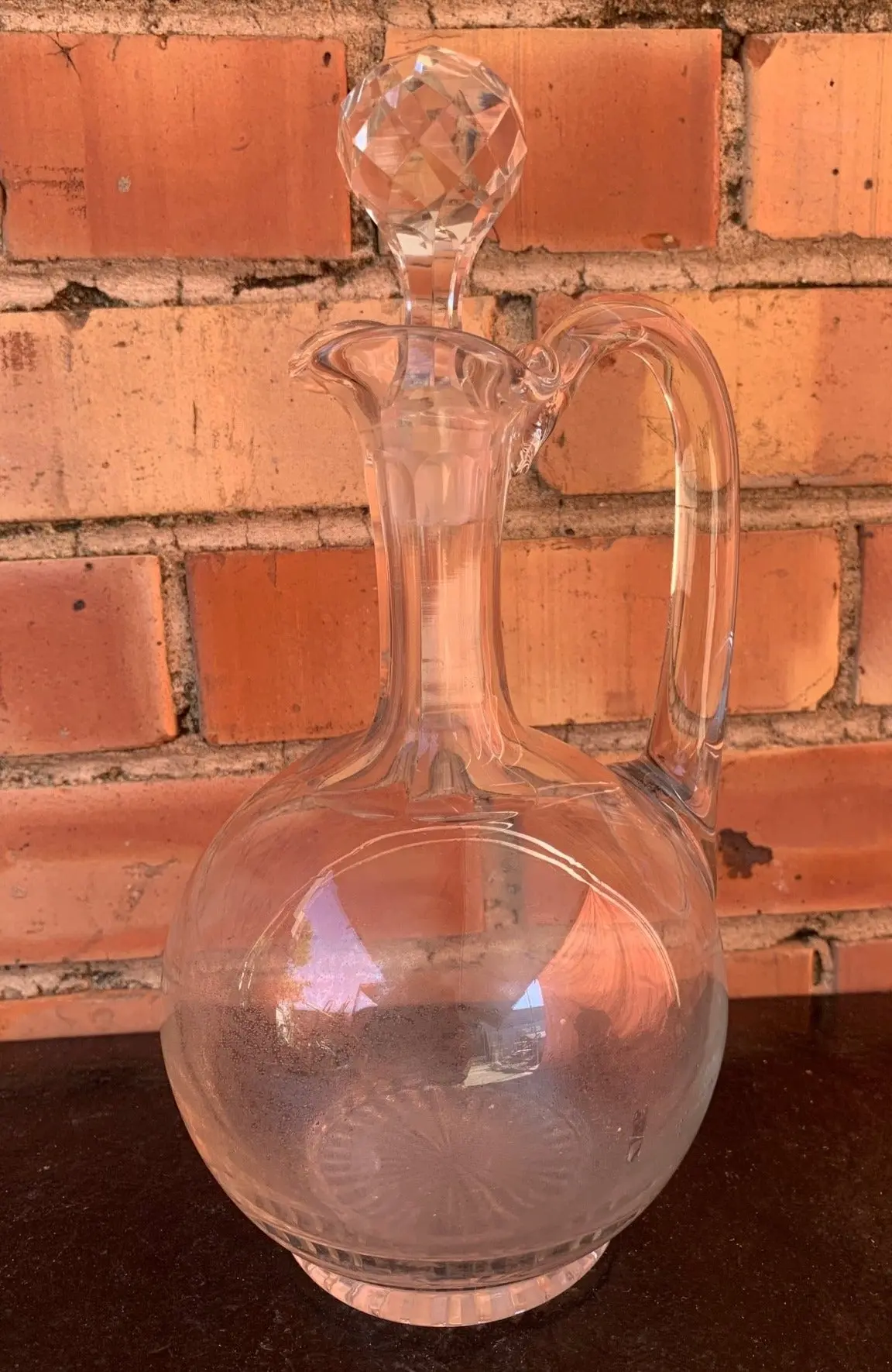 Pitcher Style Decanter With Stopper 1