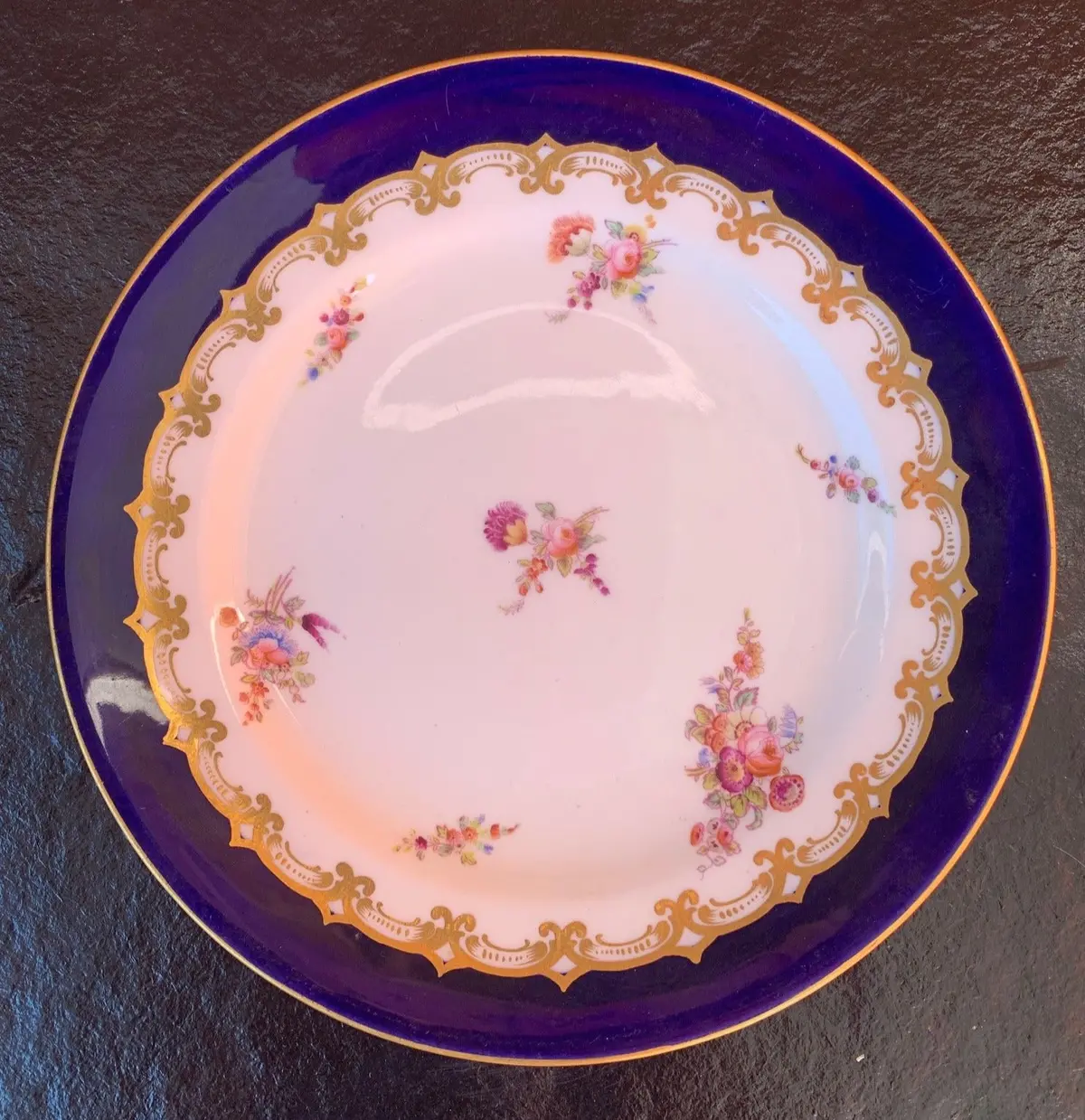 Destroyed Coalport Floral Bouquet Plate With Blue Rim 1