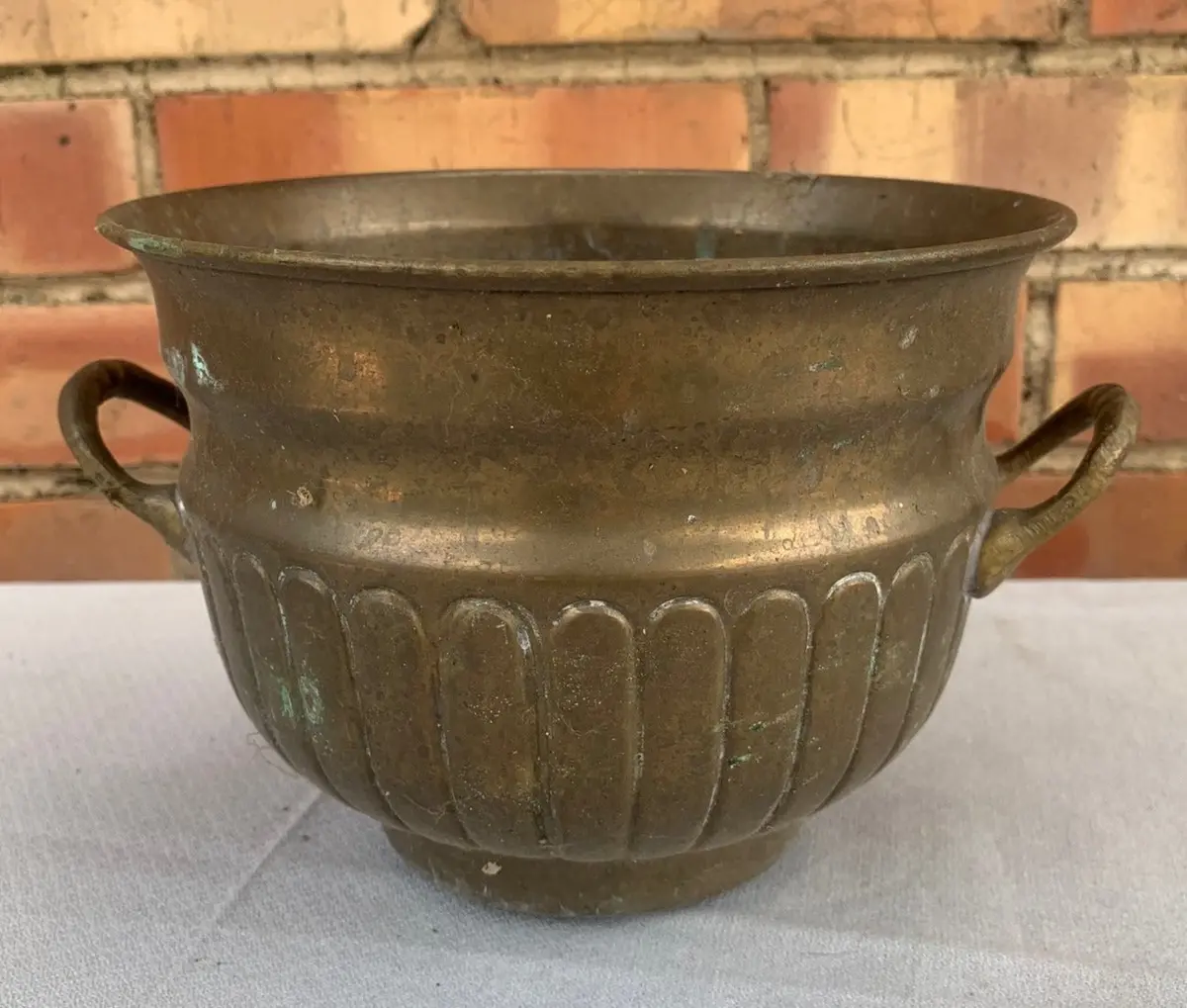 Double Handled Reeded Brass Jardiniere 1