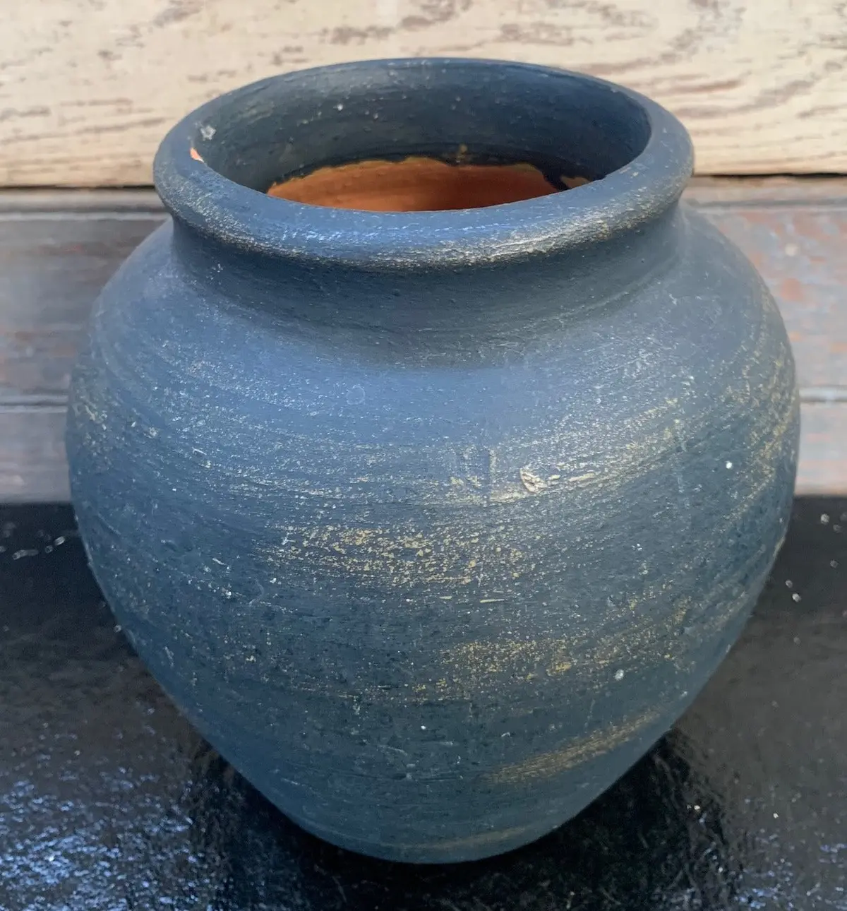 Slate Pottery Vase With Gold Accents 1