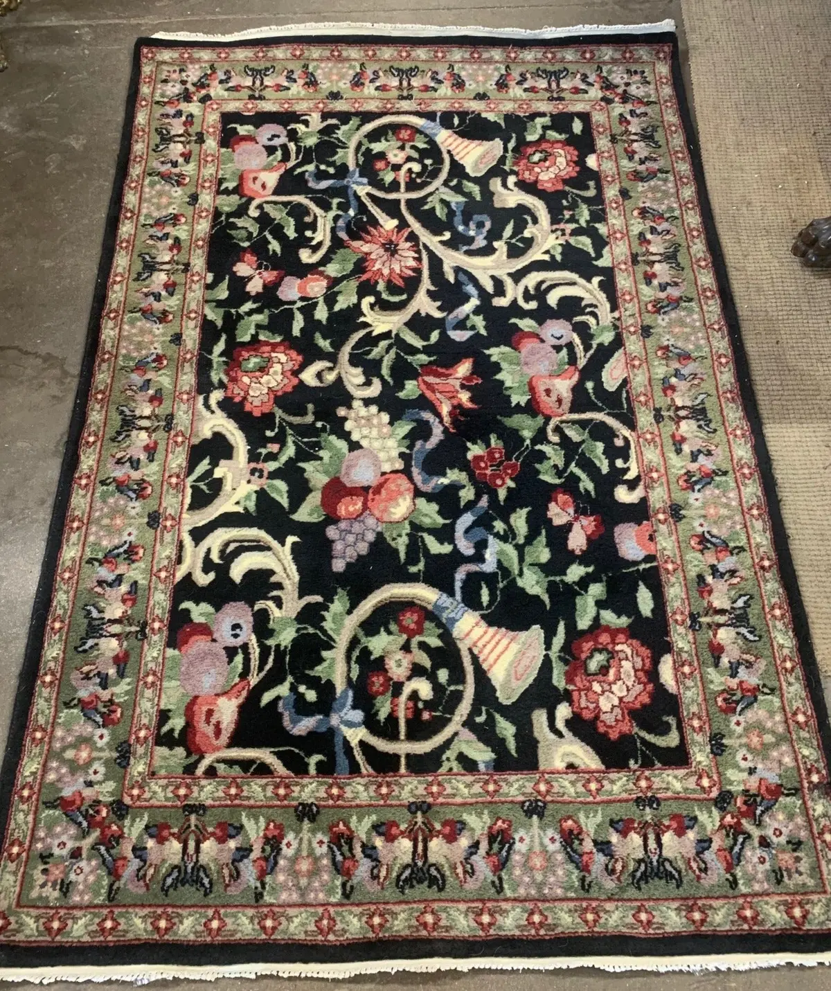 Black Hand Knotted Floral Persian Rug 1