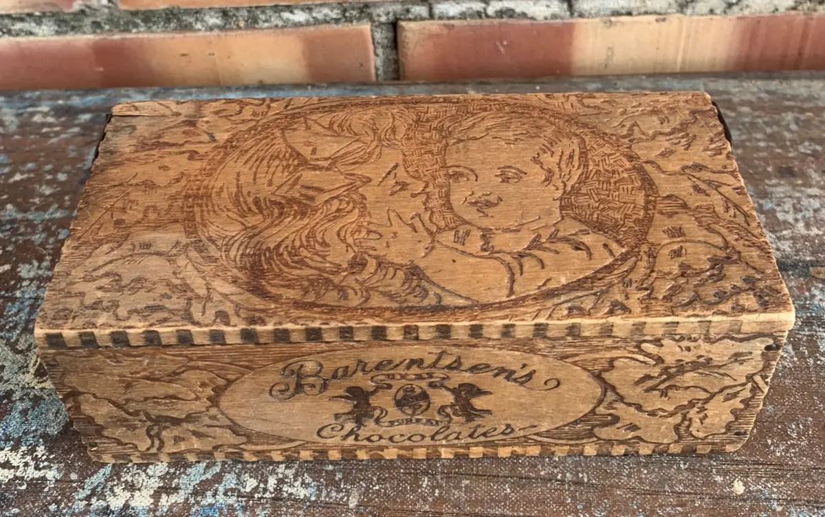 Mother And Child Pyro Art Chocolate Box Circa 1910 1