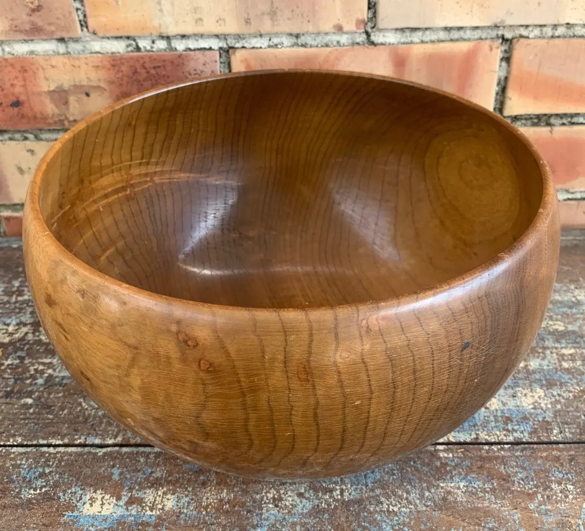 Smooth Myrtlewood Bowl 1