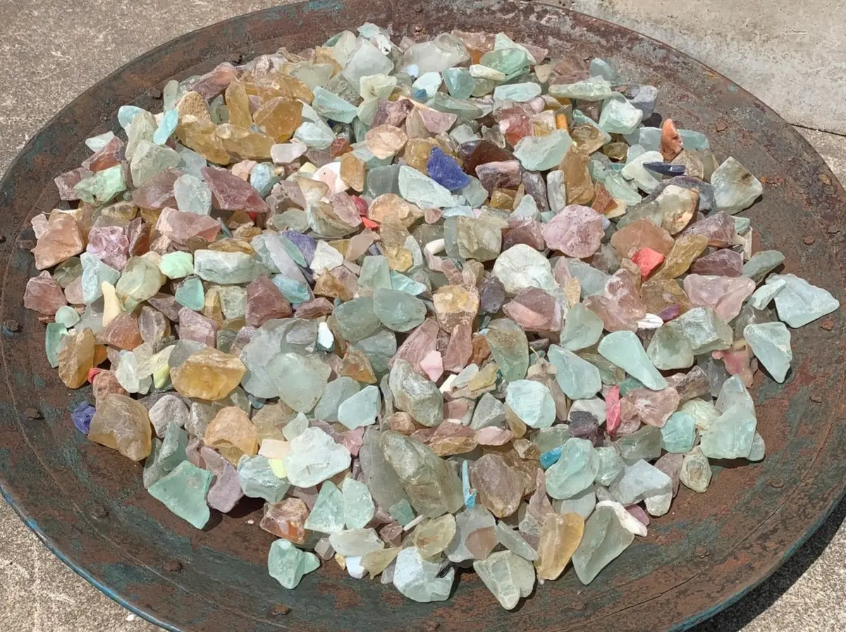 (Rang Up As 2 Halves Of Lot Of Colored Obsidian Rocks) 1
