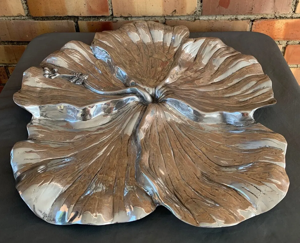Large Round Cast Aluminum Hibiscus Tray 1