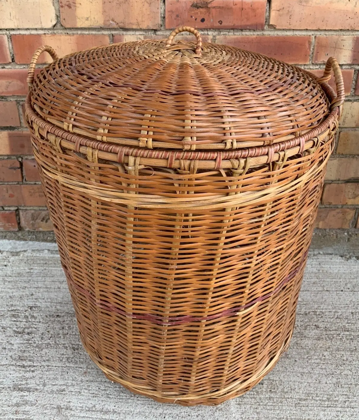 Large Lidded Floor Basket 1