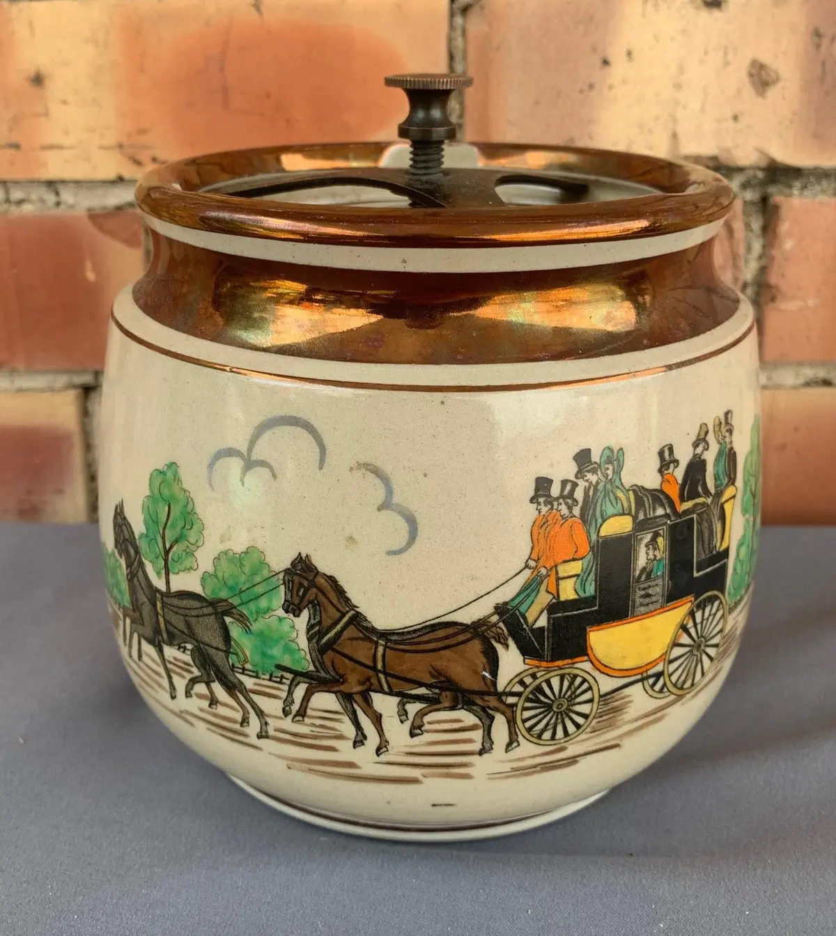 Gray's Pottery Tobacco Humidor Stoke On Trent 1