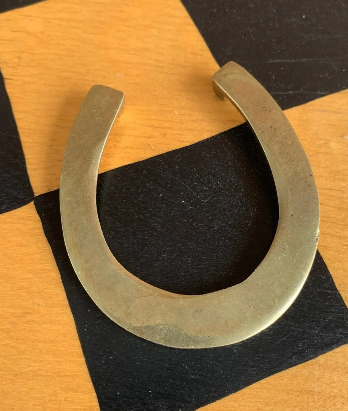 Small Brass Horse Shoe 1