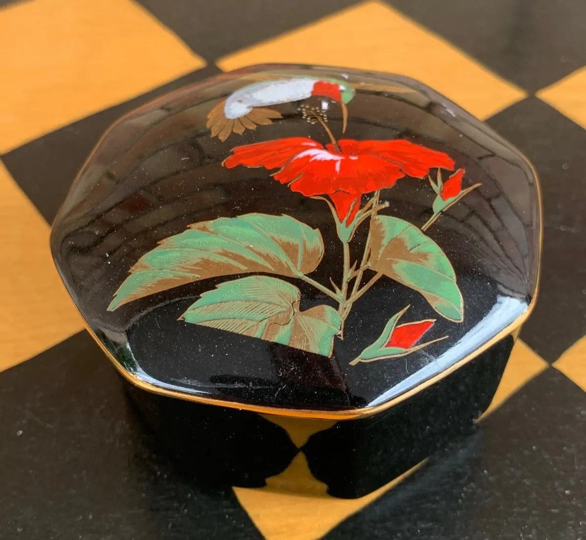Small Hummingbird And Hibiscus Box 1