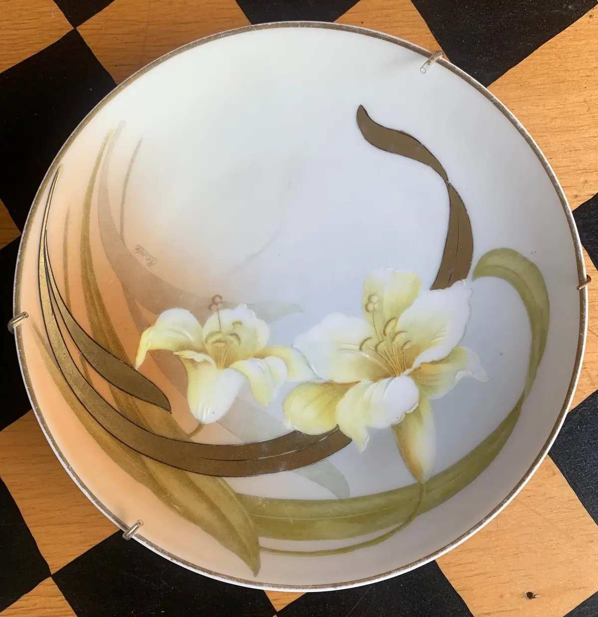 Painted Bavaria Plate With Lilies 1