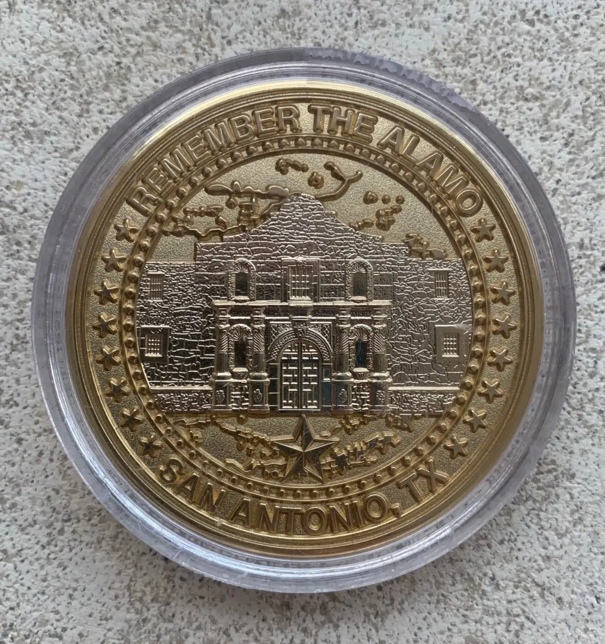 Texas Alamo Coin In Plastic Case 1