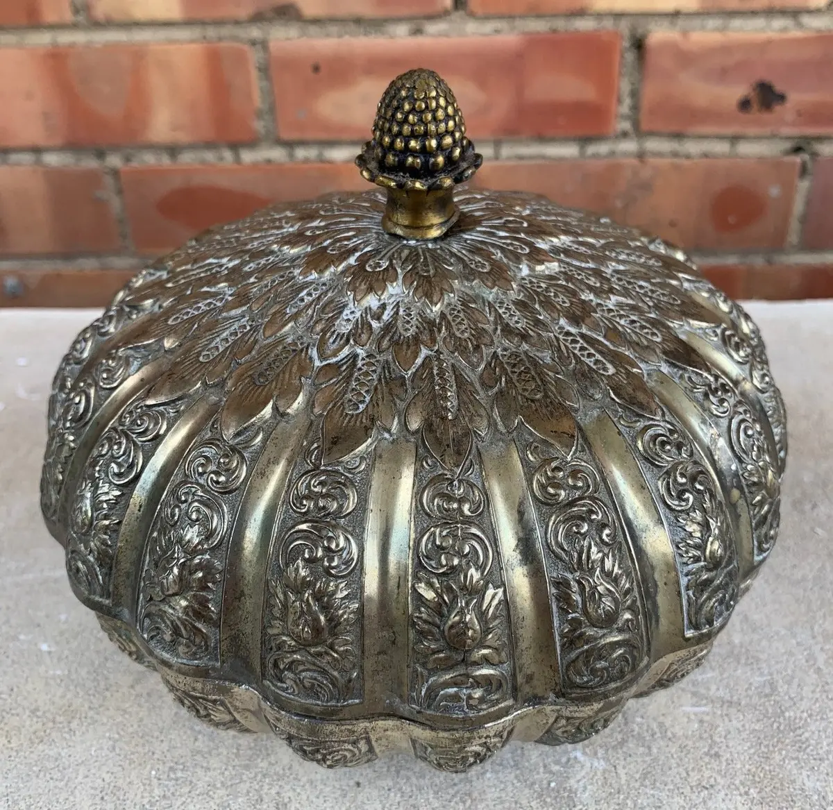 Round Ornate Silverplate Box 1