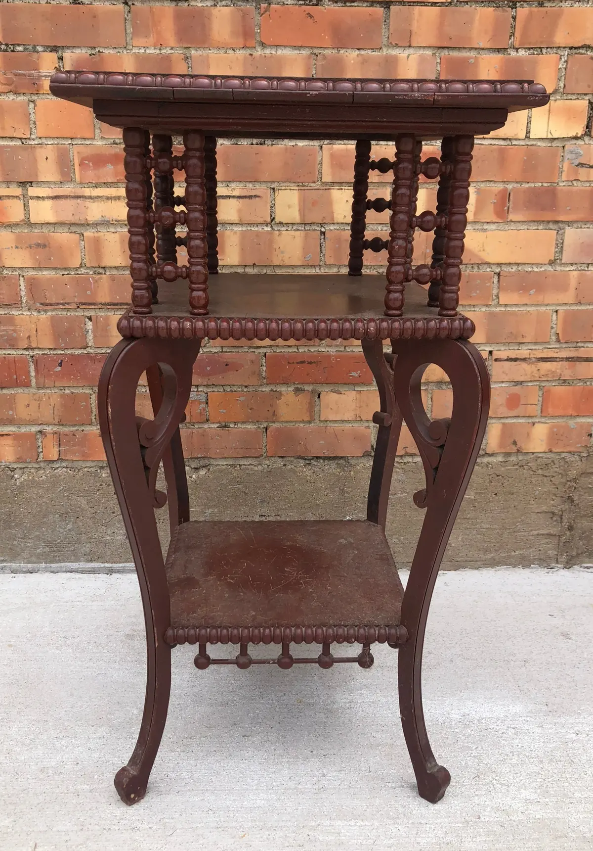 Three Tier Table 1