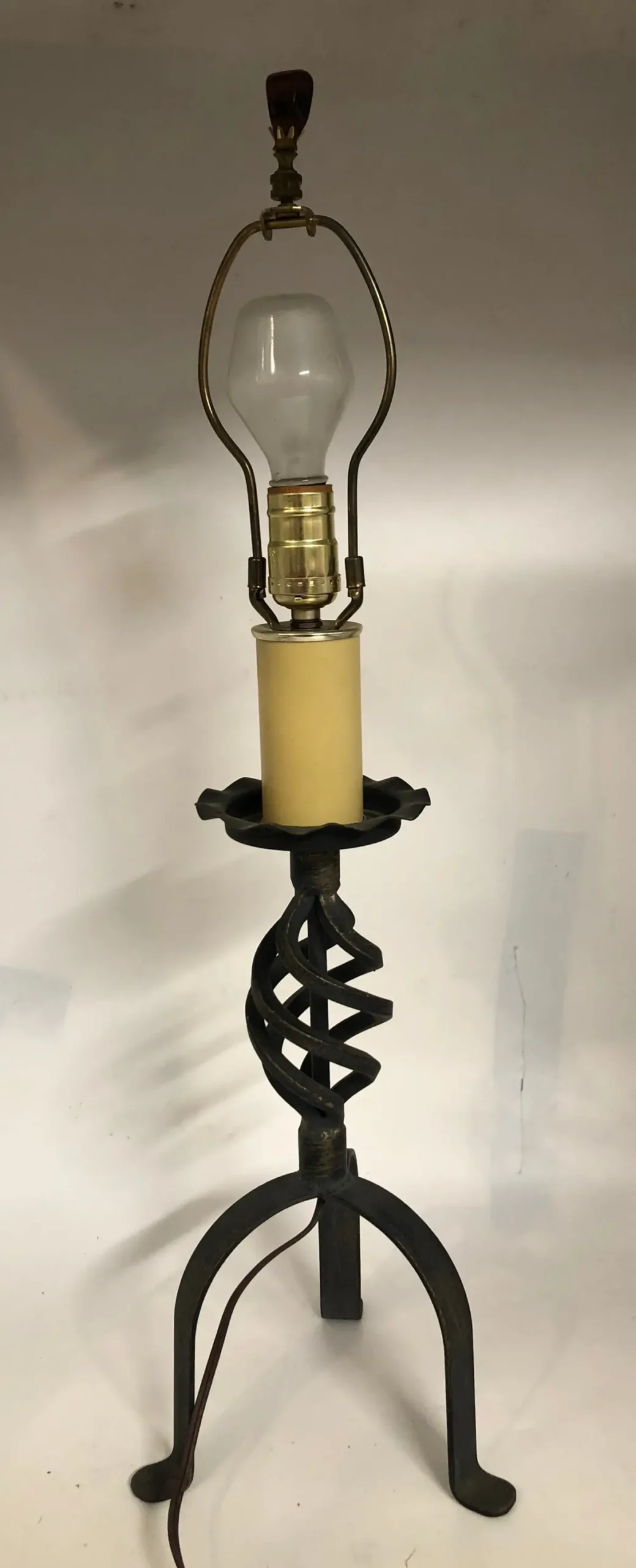 Twisted Iron Base Lamp 1