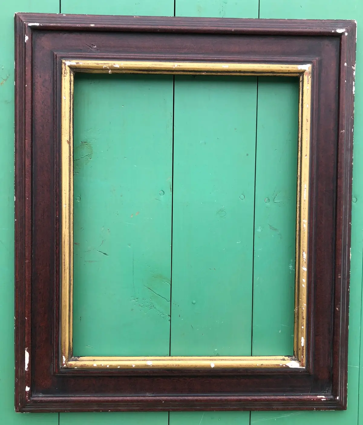Distressed Mahogany Colored Frame With Gold Inside Edge 1