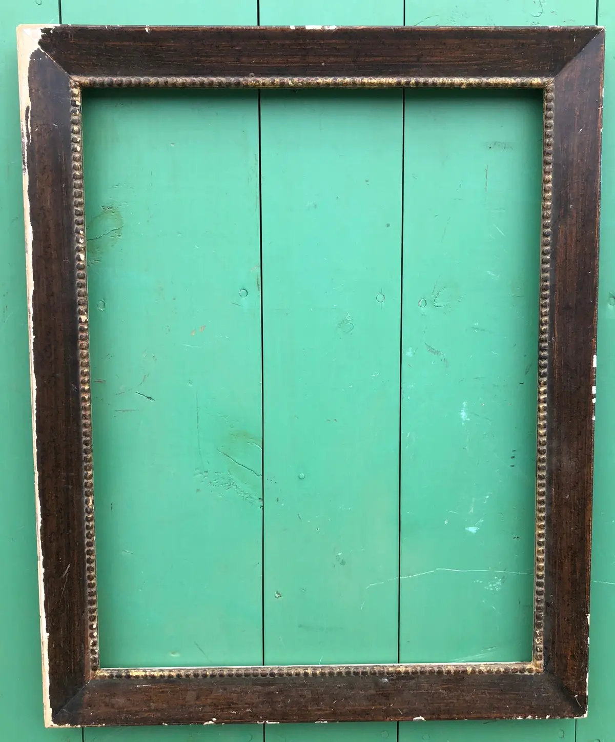 Distressed Brown Frame With Gold Inside Edge 1