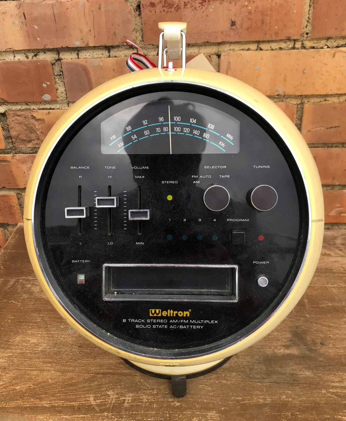 1970'S Weltron Brand "Spaceball" Radio 8-Track Player 1