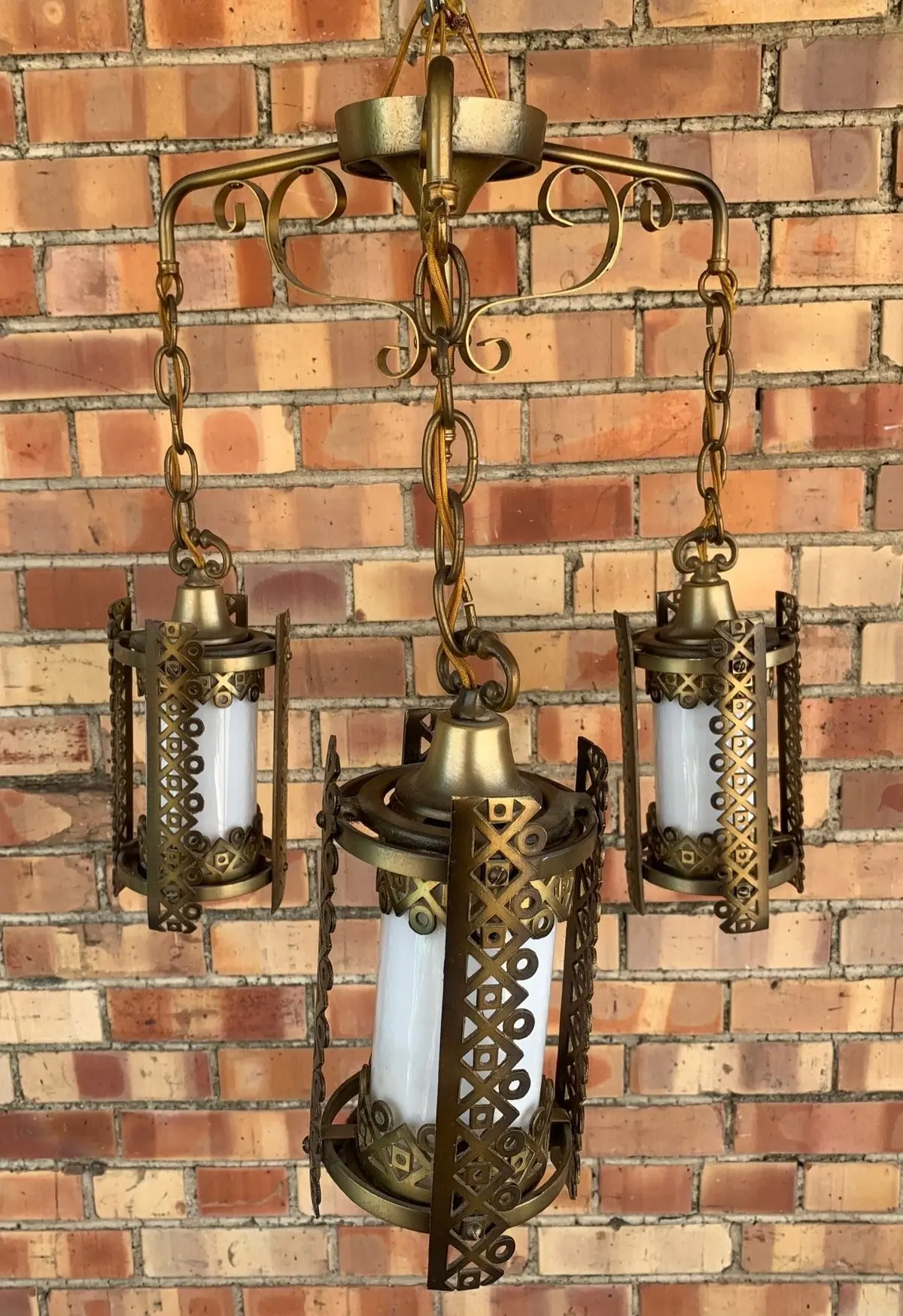 Earllite 1960'S 3 Lantern Chandelier 1