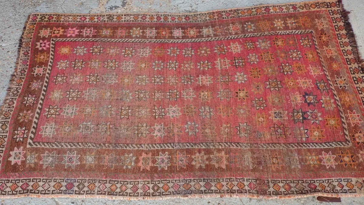 Large Red Persian Rug 1