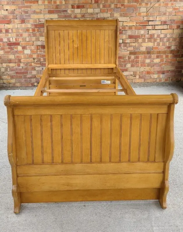 Ethan Allen Twin Size Sleigh Bed 1