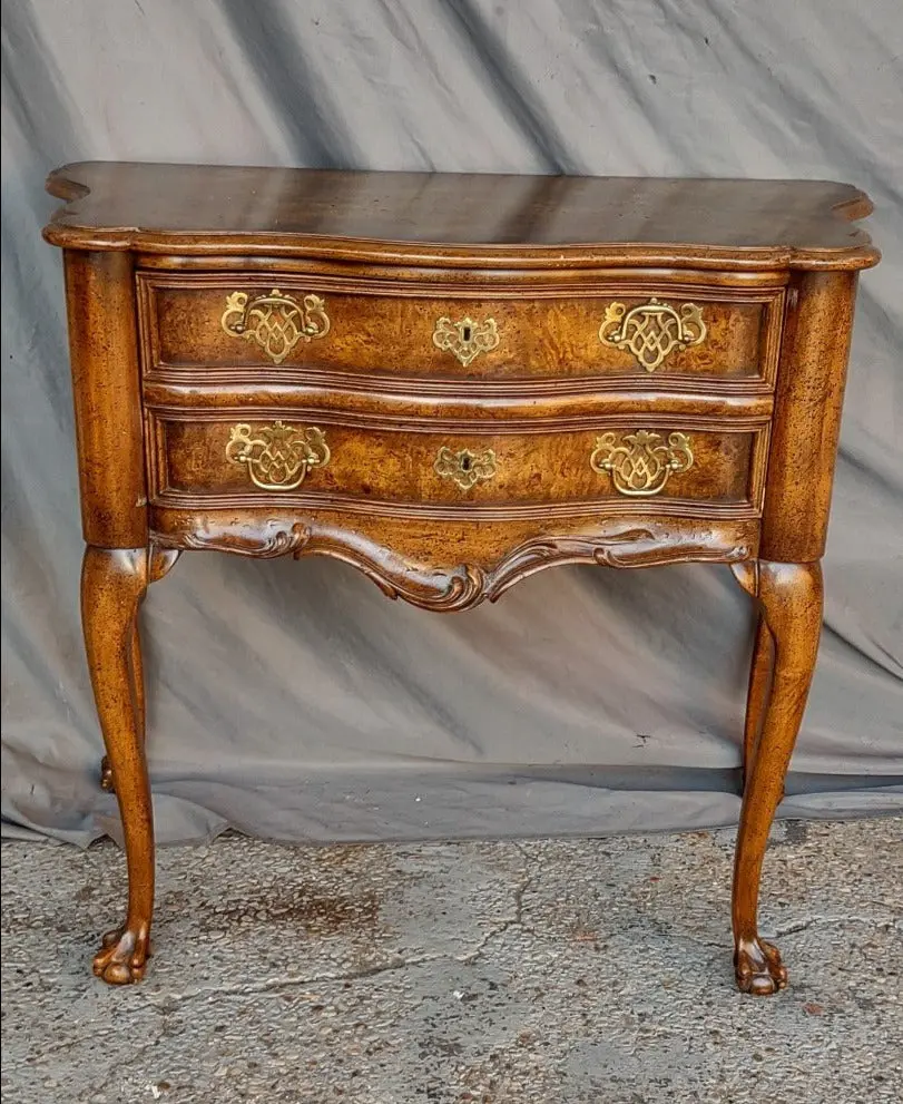 Weiman Single Drawer Burled Stand With Paw Feet 1