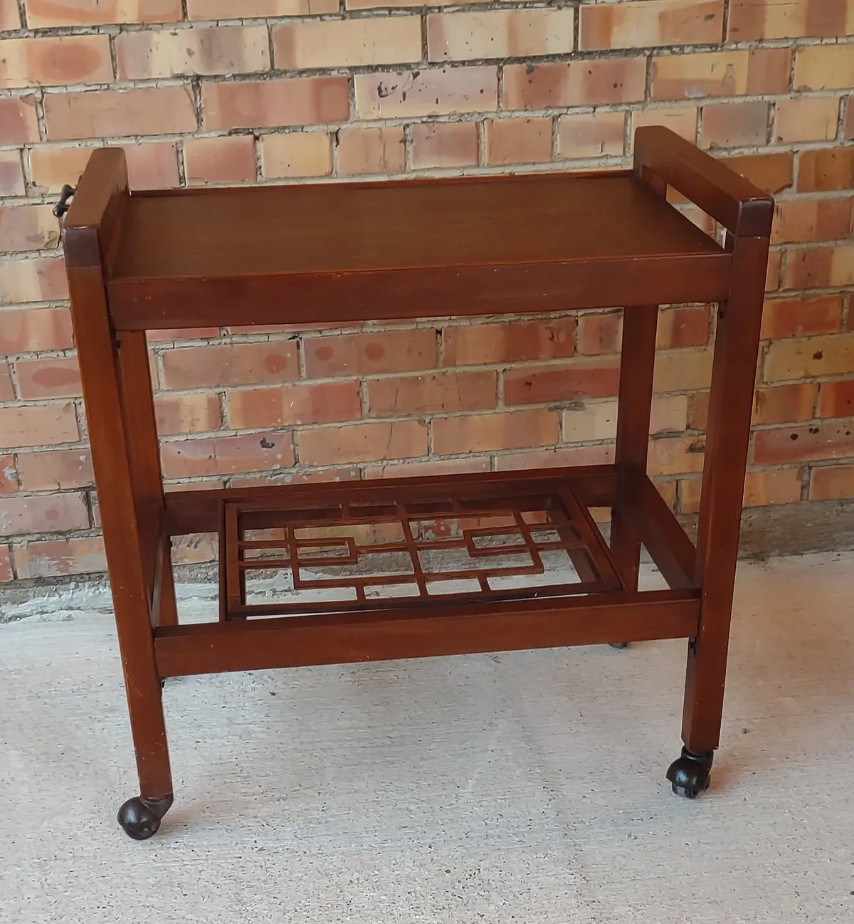 Asian Nfluence Rolling Cart 1