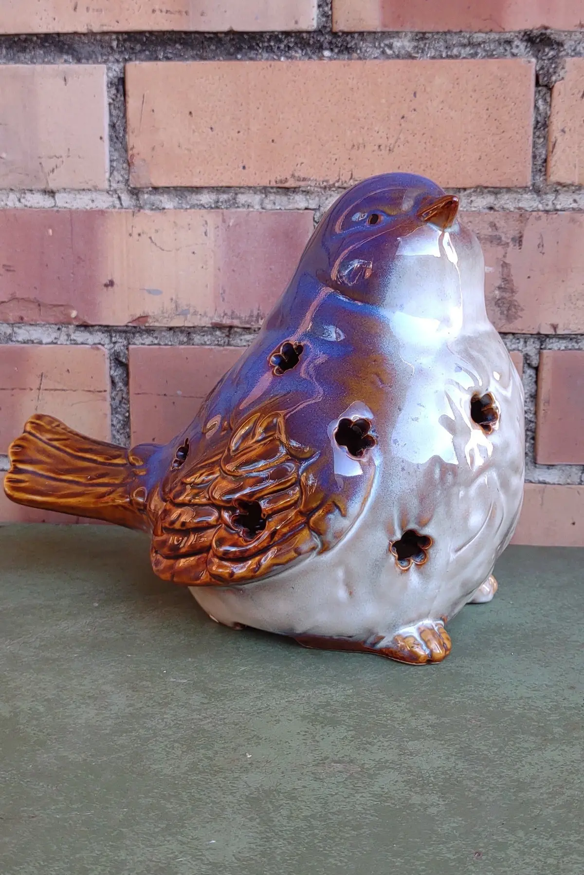 Large Pair Of Ceramic Sparrow Figures 1