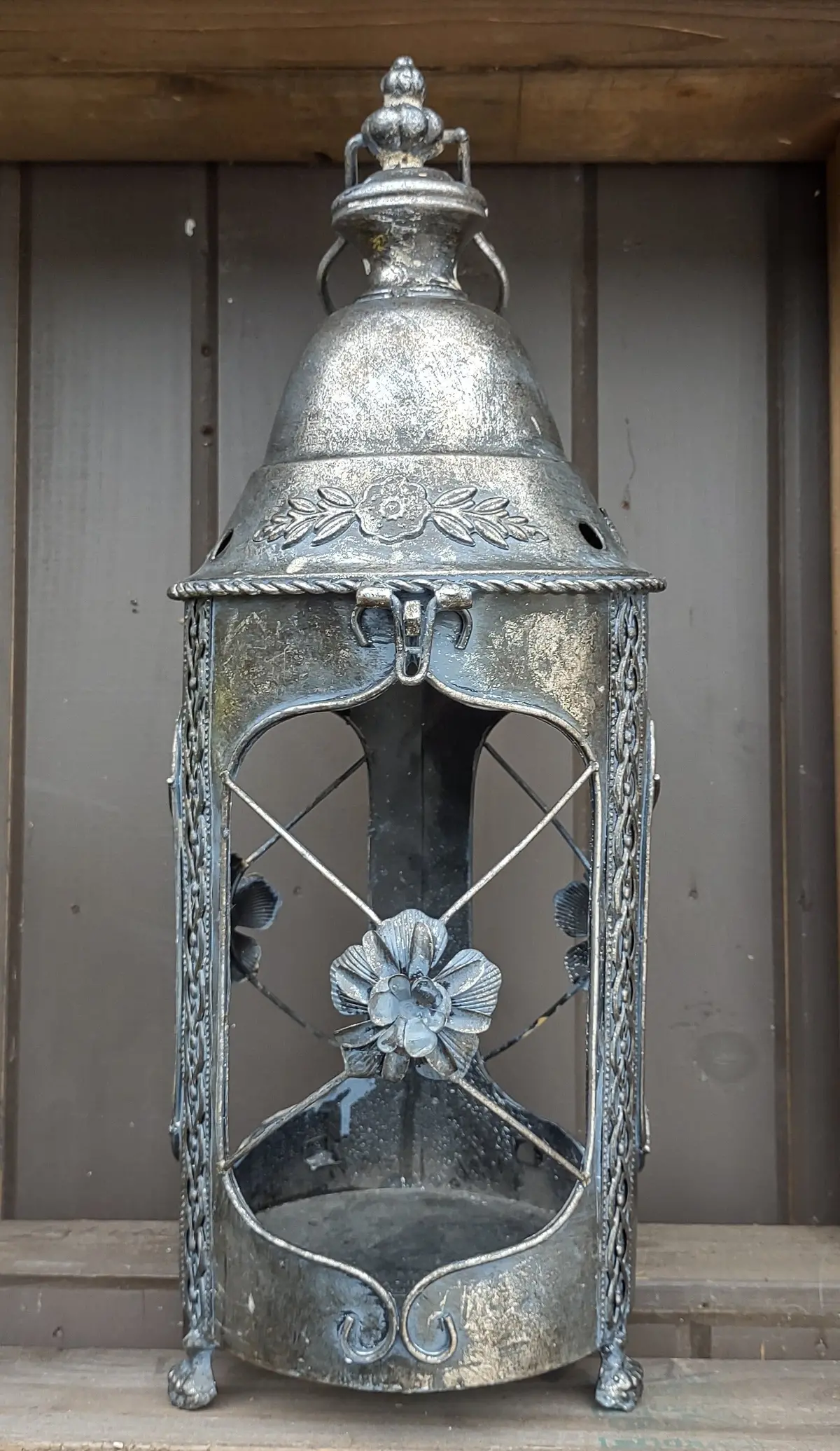 Open Tin Lantern With Flower Design 1