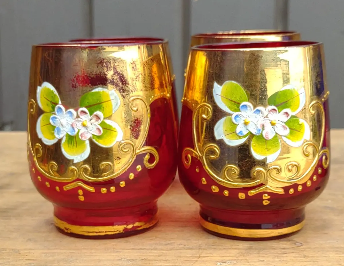 Set Of 4 Red Bohemian Glasses 1