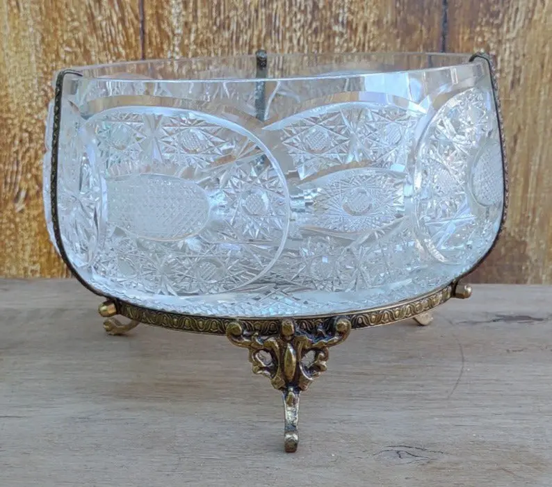 Crystal Bowl With Bronze Feet 1