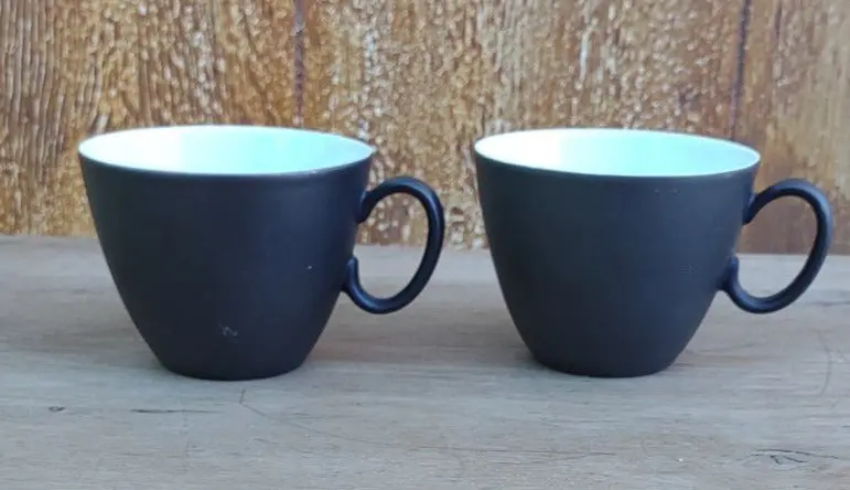 Pair Of Black And White Cups 1