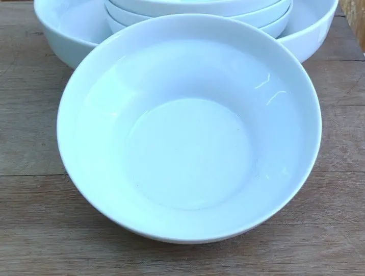 White Footed Serving Bowl With 1 Smaller Bowl 1
