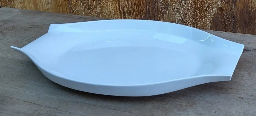 White Continental China Platter With Open Ends 1