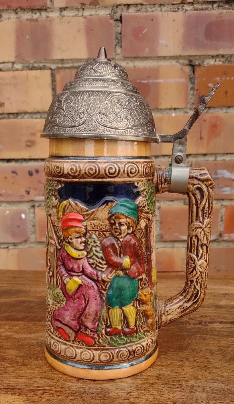 Beer Stein With Lid 1
