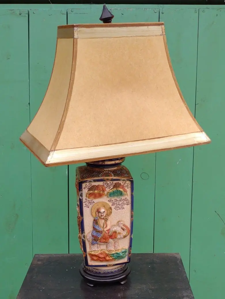 Japaneses Satsuma Lamp 1