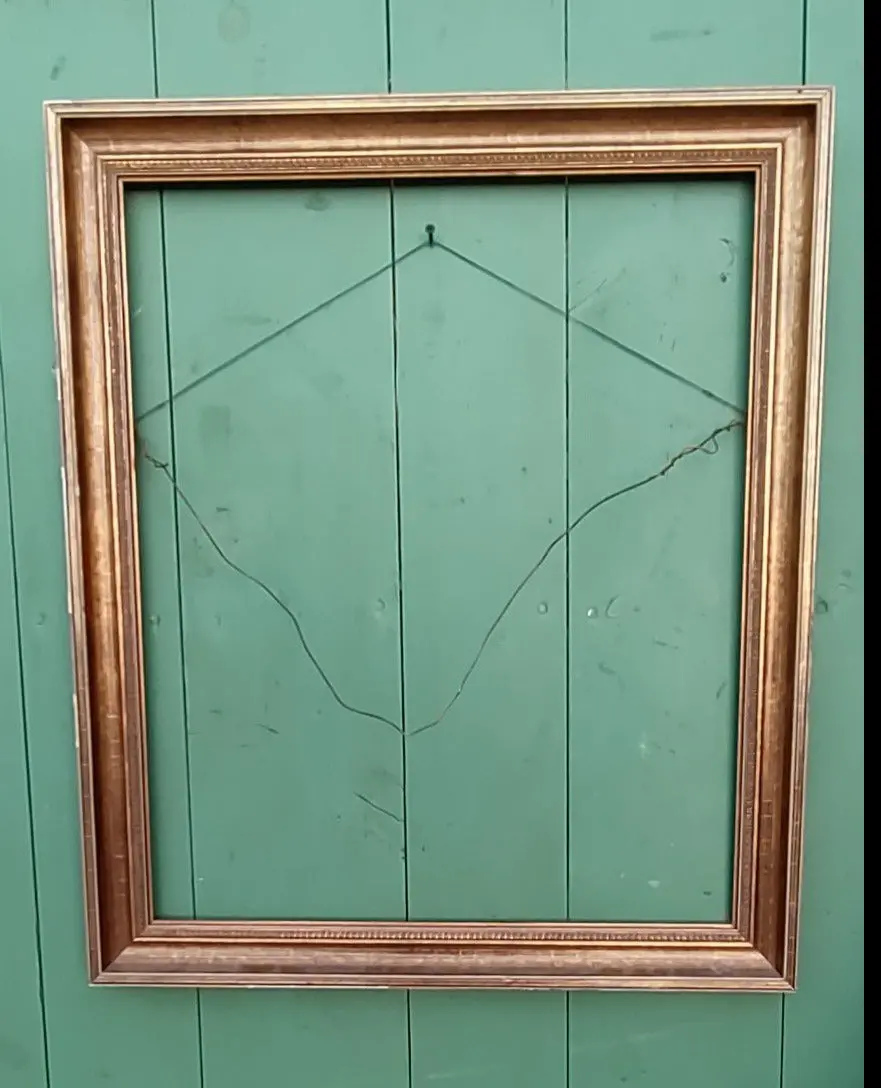 Medium Gold Frame 1