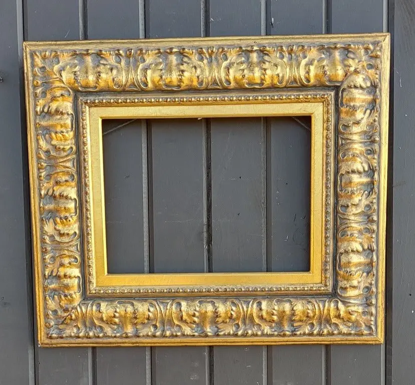 Ornate Foliate Wood Frame 1