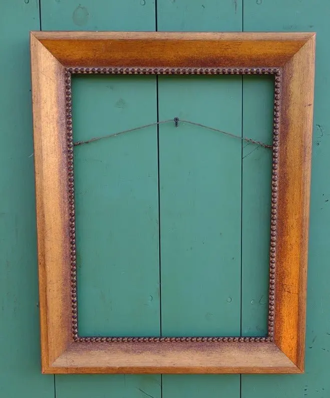 Small Gold Wood Frame With Cock Beading 1